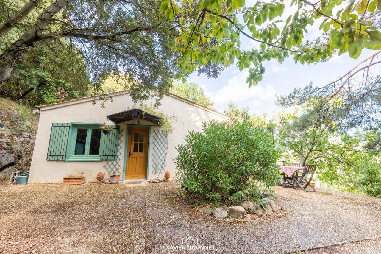 Le Petit Paradis Premian Exterior photo