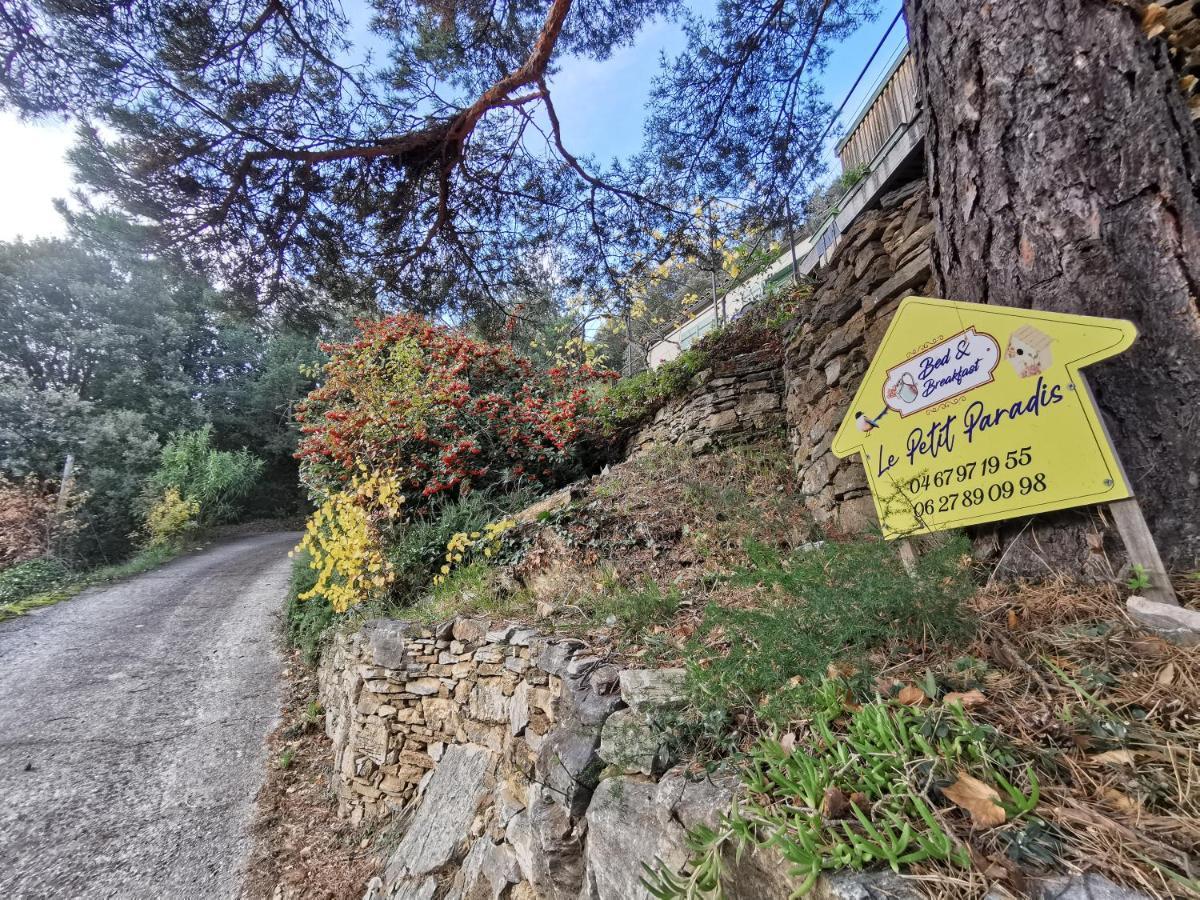Le Petit Paradis Premian Exterior photo